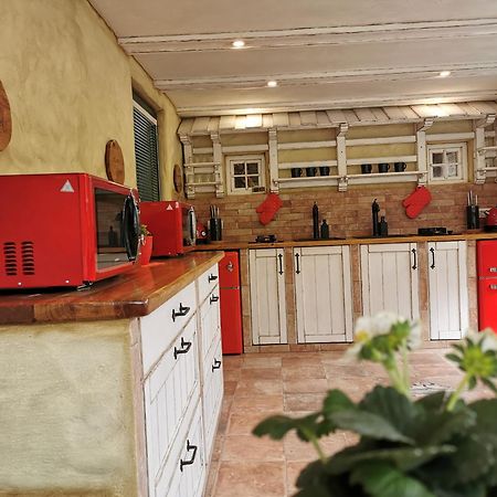 הוילה בלד House Gabrijel With Four Seasons Outdoor Kitchen מראה חיצוני תמונה